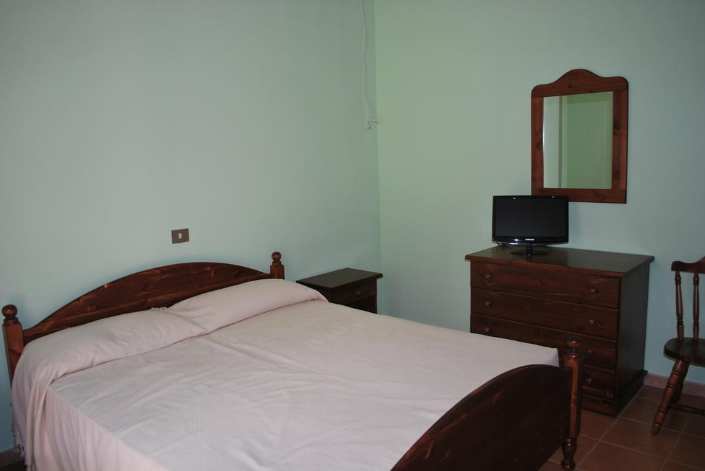 Punto Di Ristoro Uttolo Bed & Breakfast Baunei Luaran gambar